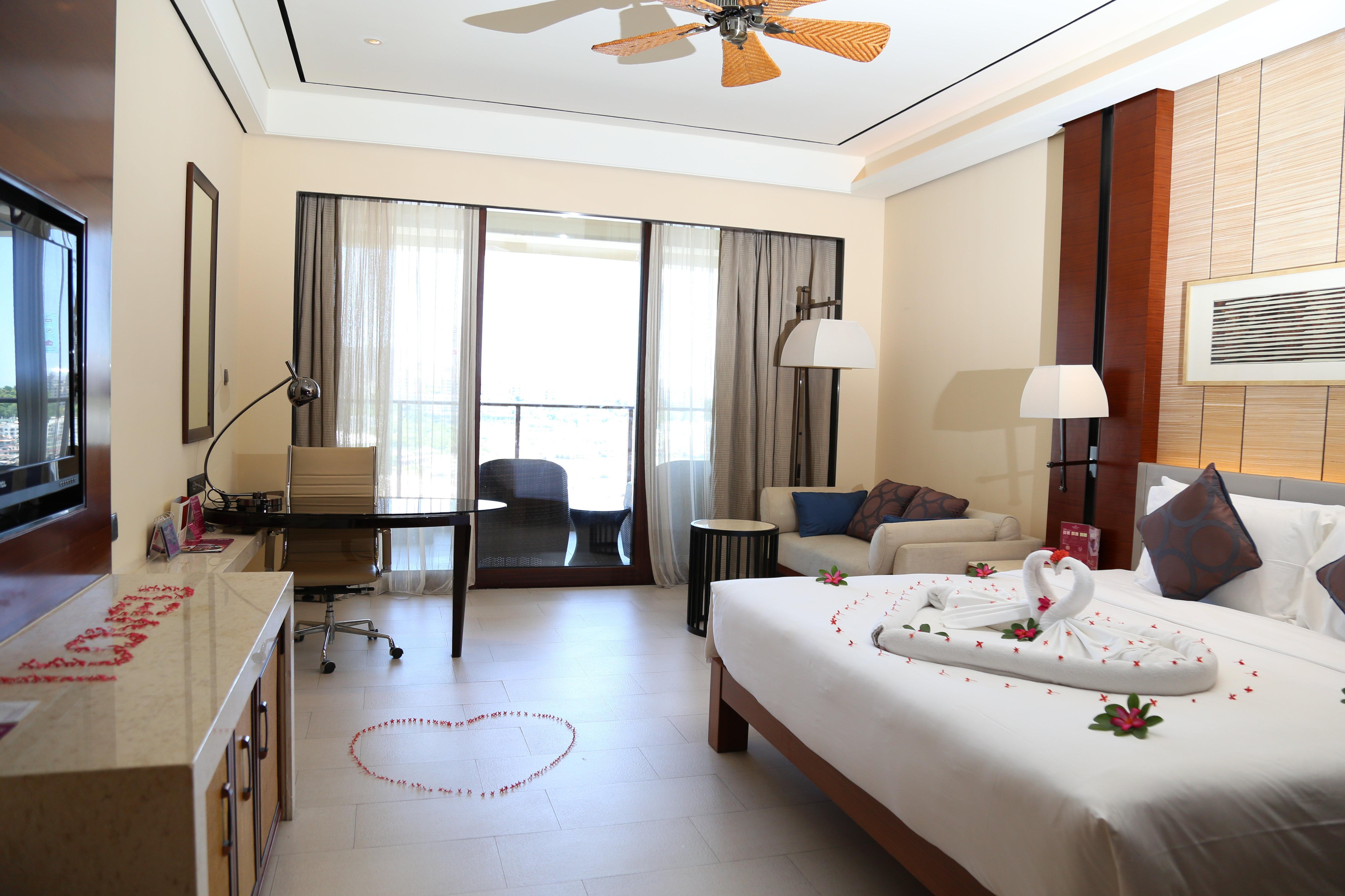 Crowne Plaza Sanya City Center By Ihg Exterior photo
